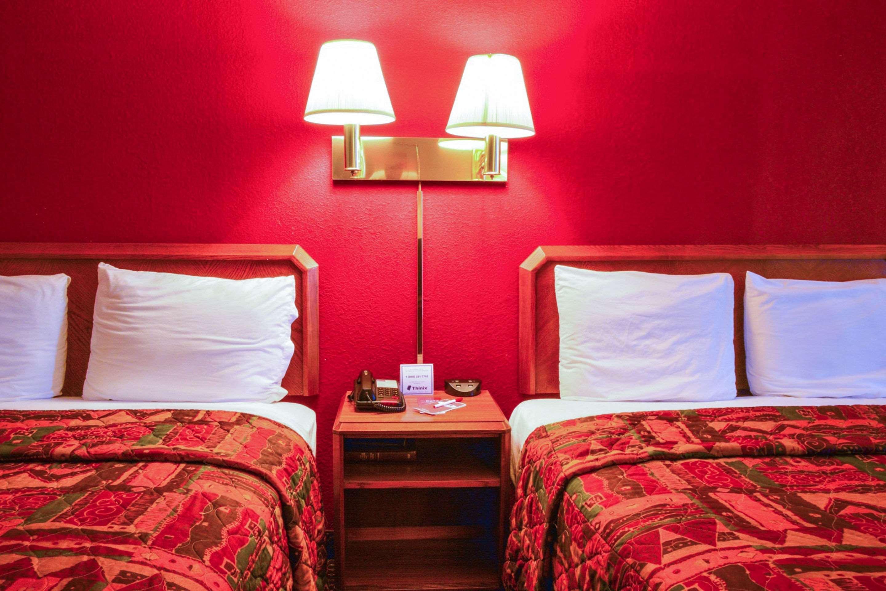 Econo Lodge Willowbrook Ngoại thất bức ảnh