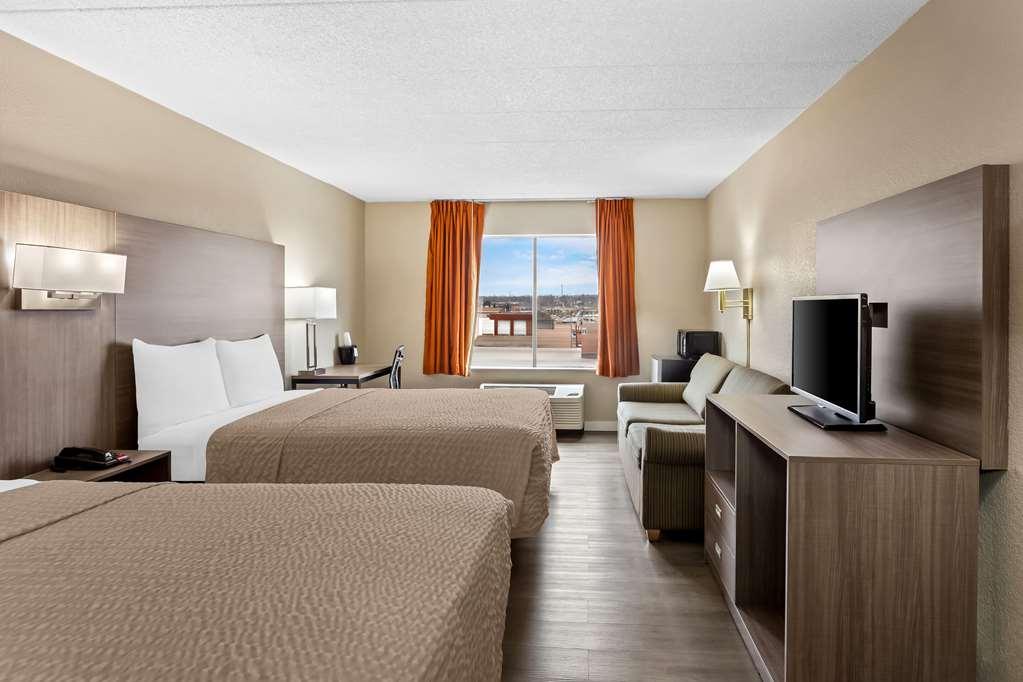 Econo Lodge Willowbrook Phòng bức ảnh
