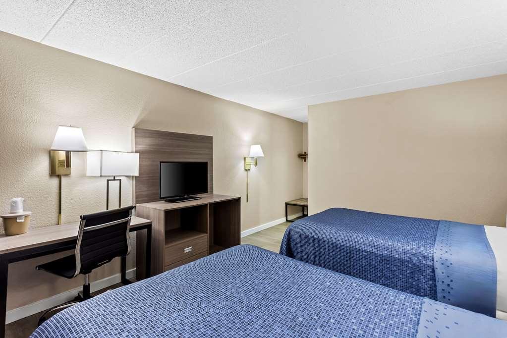 Econo Lodge Willowbrook Phòng bức ảnh