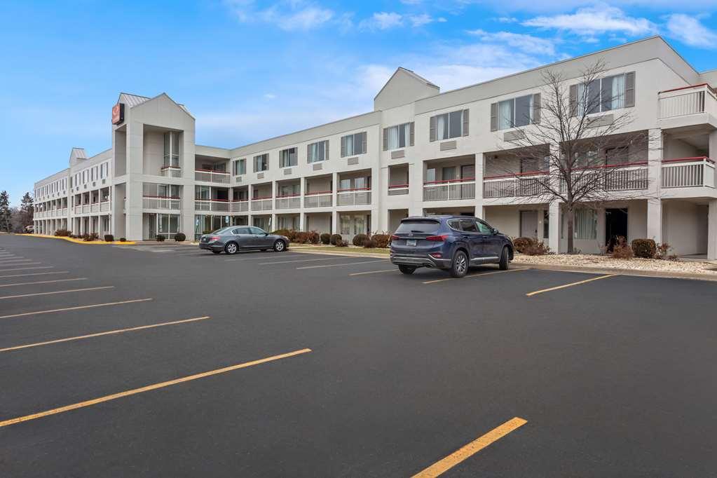 Econo Lodge Willowbrook Ngoại thất bức ảnh