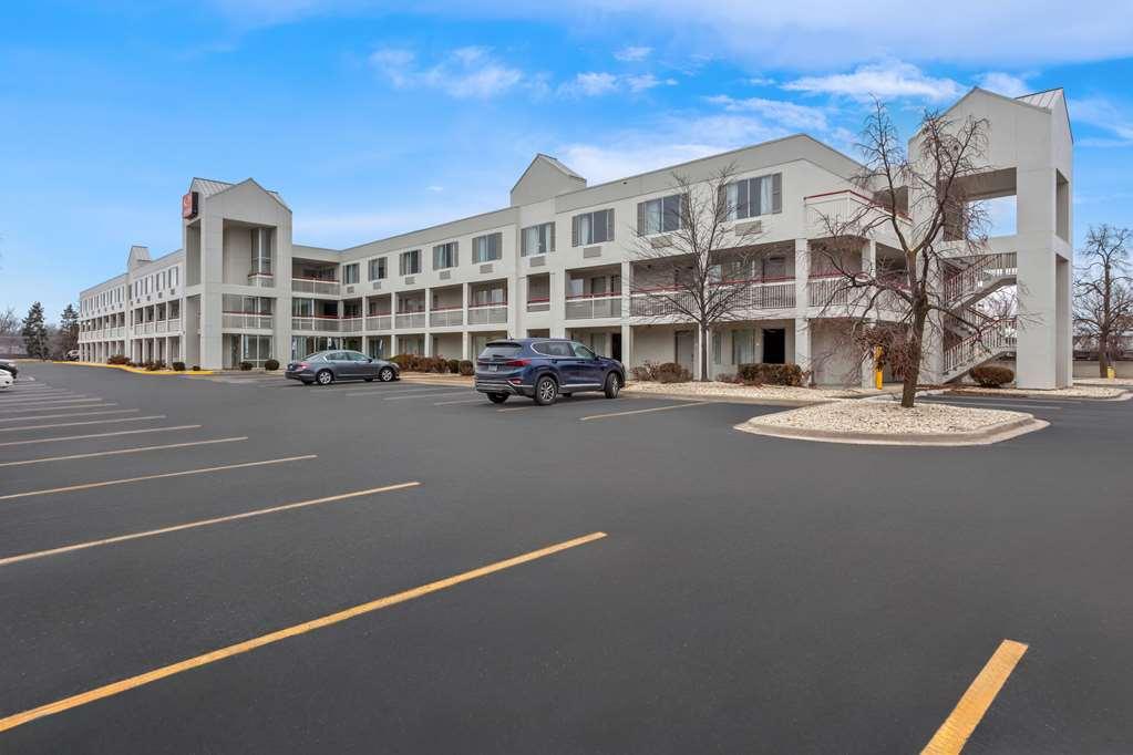 Econo Lodge Willowbrook Ngoại thất bức ảnh